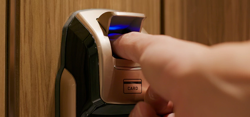 Locksmith Company For Window Lock Installation in Livingston, California