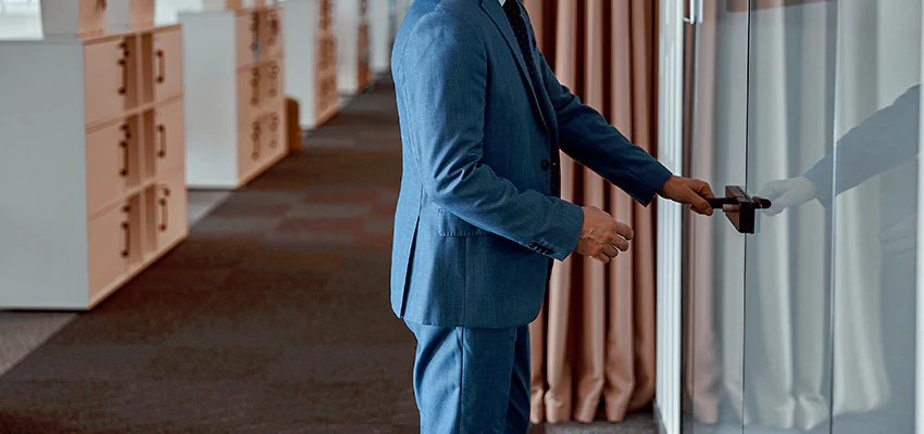 Commercial Glass Door Locks in Livingston, CA